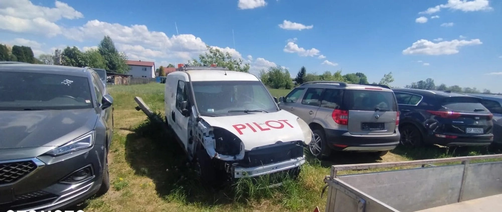 Opel Combo cena 3690 przebieg: 1, rok produkcji 2016 z Opole małe 29